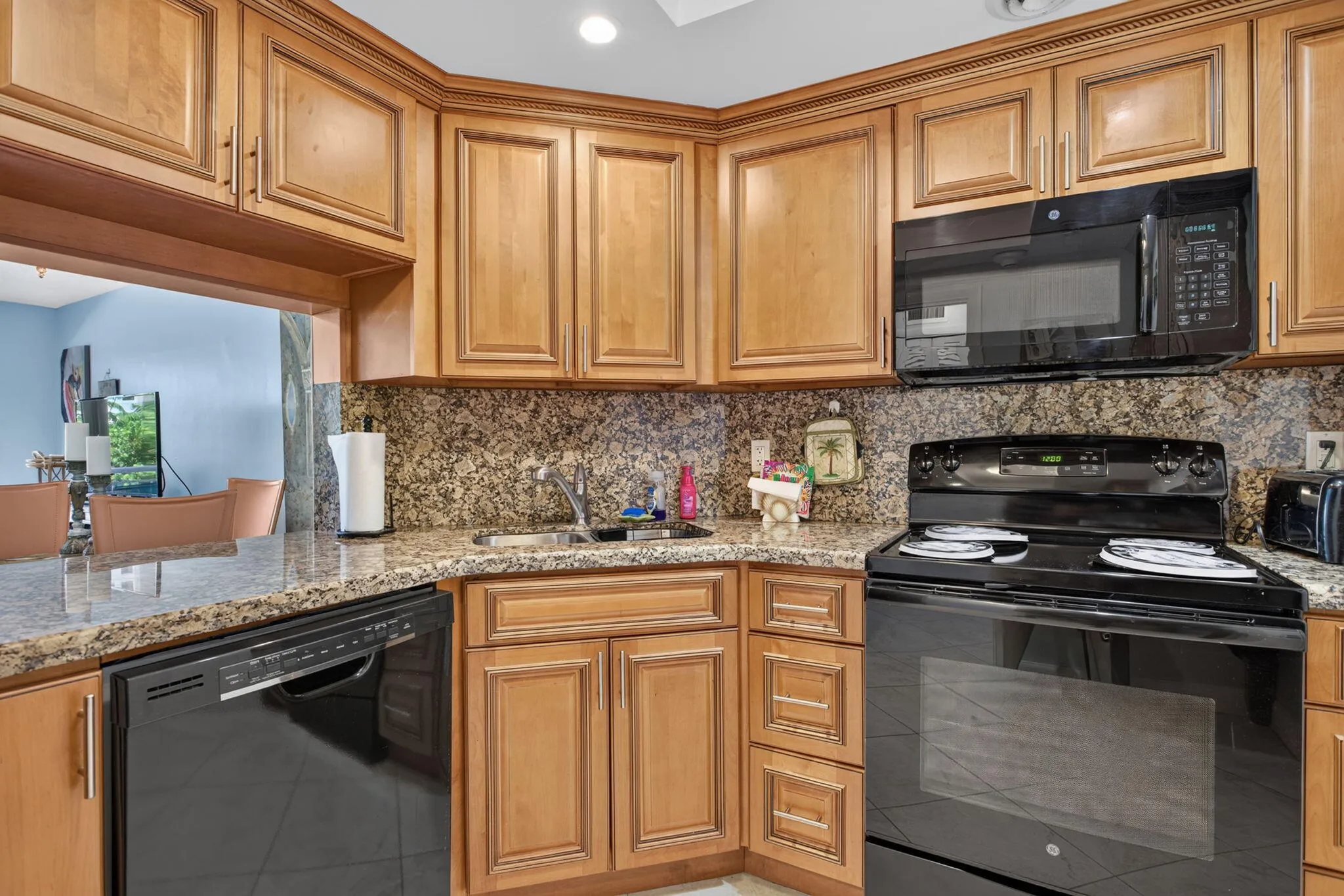 133 N Pompano Beach Boulevard 108, Pompano Beach, Florida 33062 — photo 15