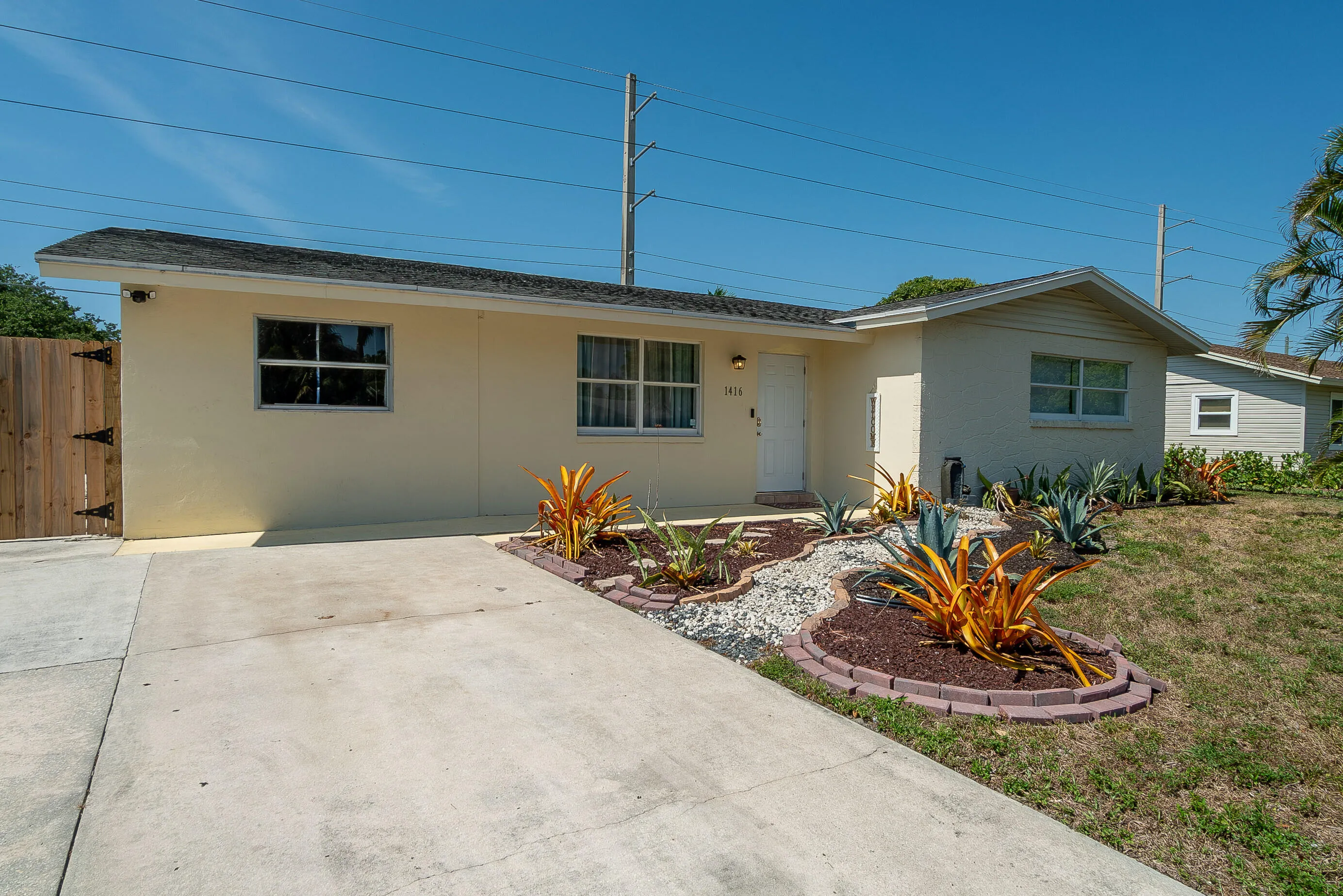 1416 W Hardee Street, Lantana, Florida 33462 — photo 3