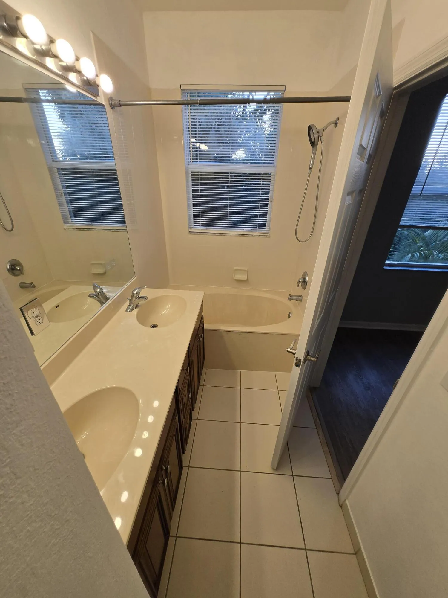 999 Pipers Cay Drive, West Palm Beach, Florida 33415 — photo 13