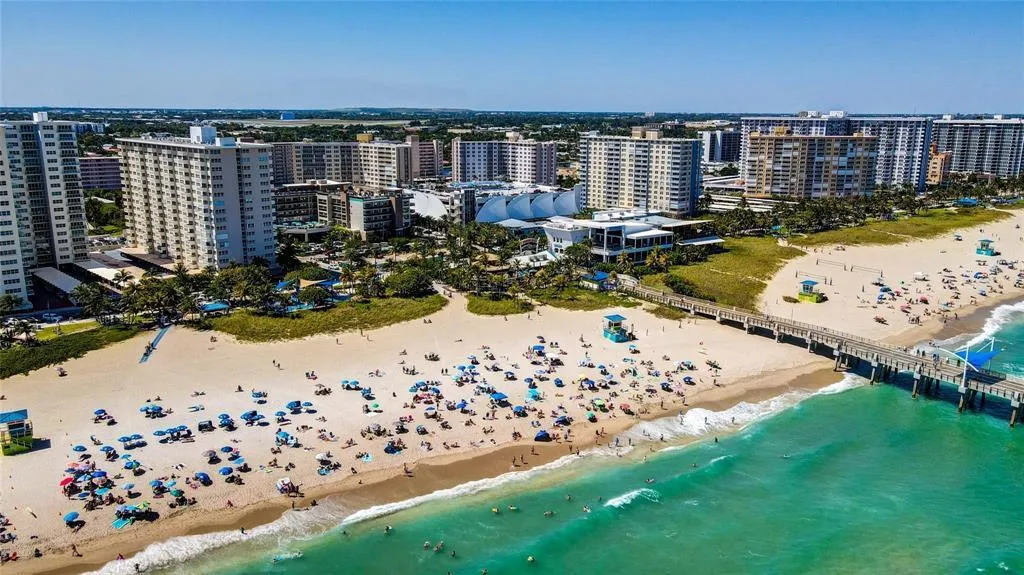 133 N Pompano Beach Boulevard 108, Pompano Beach, Florida 33062 — photo 37